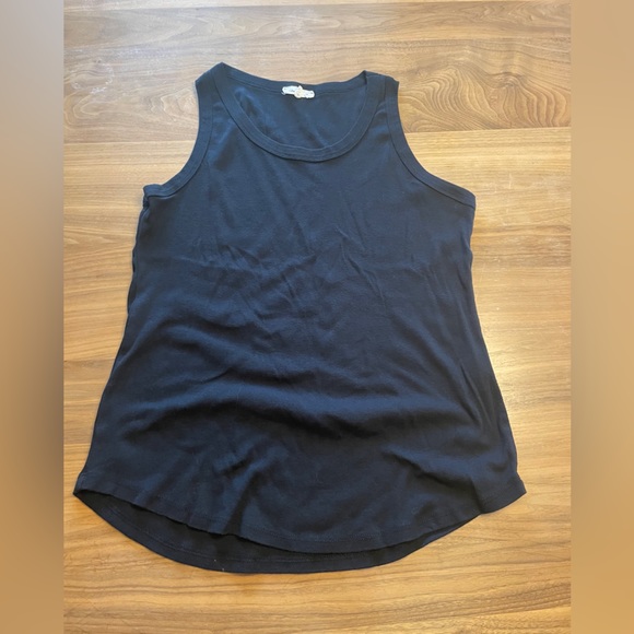 Women’s Scoop Neck Tank - Picture 2 of 5